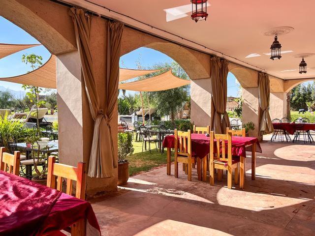 Bed and Breakfast Les Jardins D Amizmiz 6 Piscines Wawizelte Exteriér fotografie
