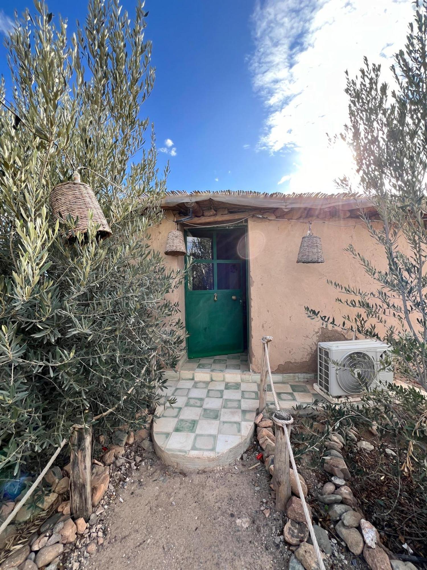 Bed and Breakfast Les Jardins D Amizmiz 6 Piscines Wawizelte Exteriér fotografie